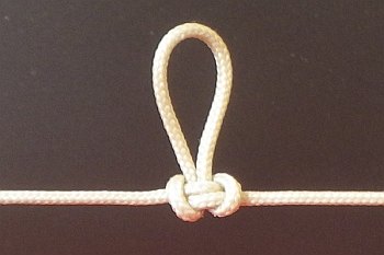 The Loop Knot - And Its Kiting Applications