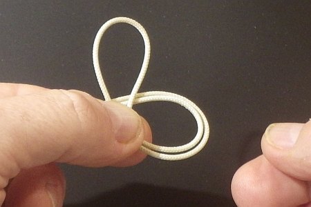 Simple Loop Knot - step 2